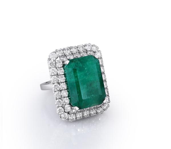 18 Karat Gold, Diamonds and Zambian Emerald Cocktail Ring