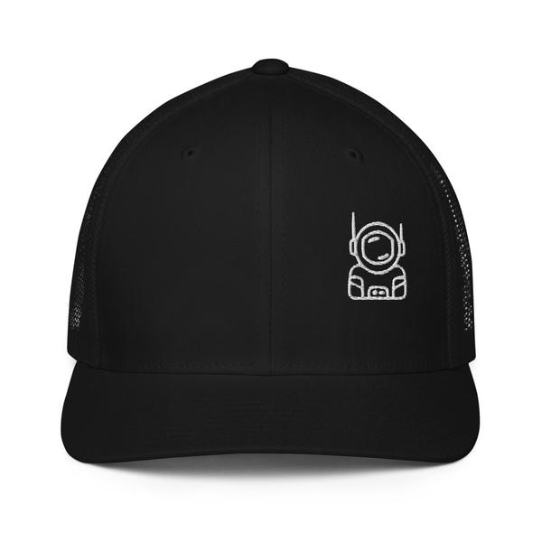 Closed-back trucker cap