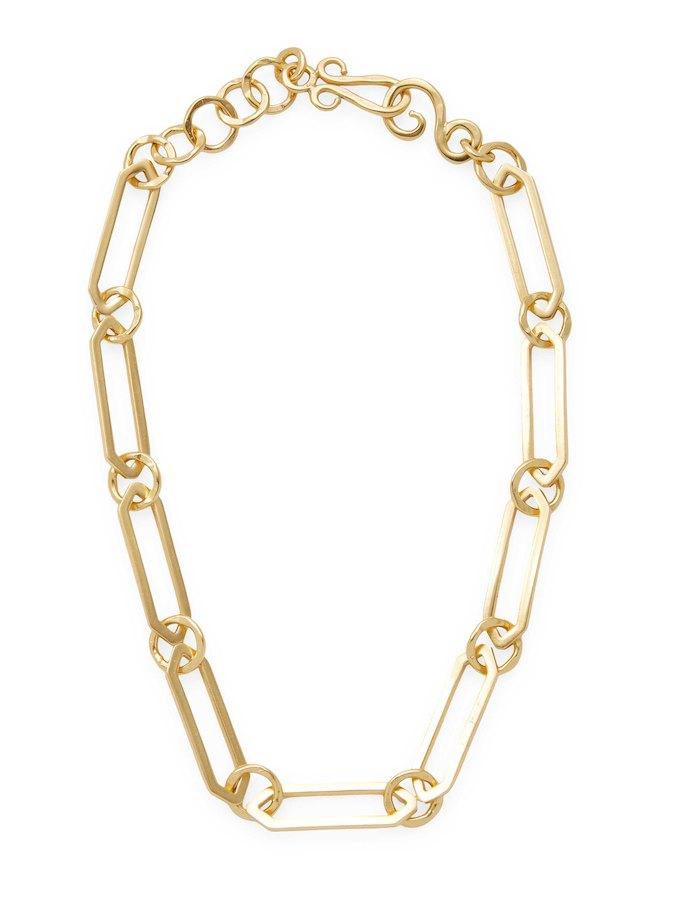 COURTLY CHAIN