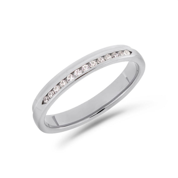 Pillar diamond ring in platinum