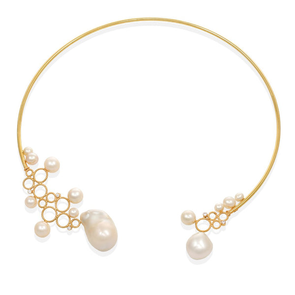 Collar Necklace With Diamonds and Pearls