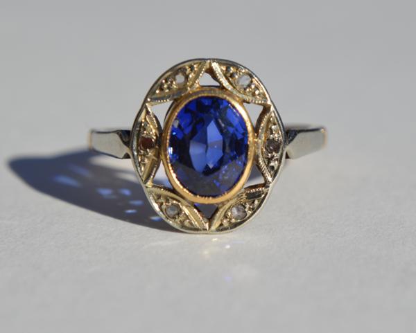 Antique Art Deco 1920s 1 Carat Sapphire Diamond 14K Gold Halo Ring