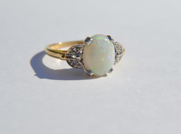 Vintage 1950s 2.54 Carat Opal Diamond 14 Karat Gold Floral Ring