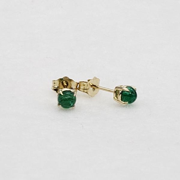 Emerald Stud Earring Mounted in 14k Yellow Gold