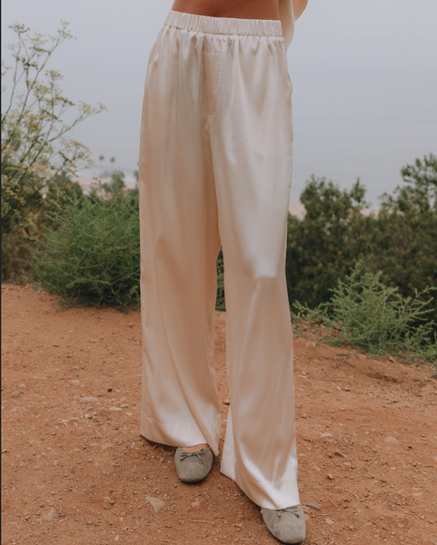 Silky Resort Pant - Champagne