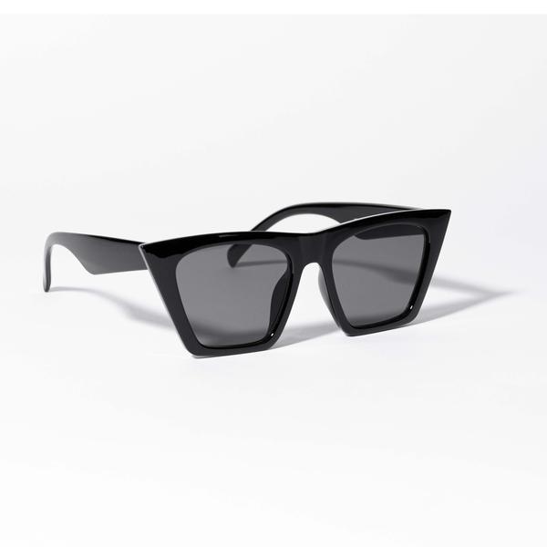 Oversized Cat Eye Sunglasses- Black