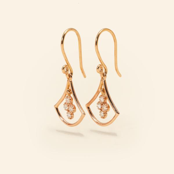 La Rose des Alizés 8 Diamonds Pink Gold Earrings